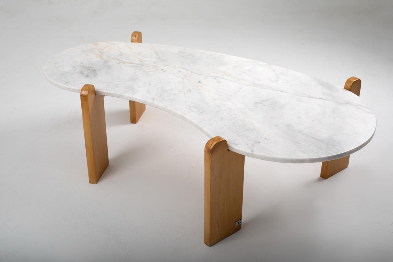 Carrara table